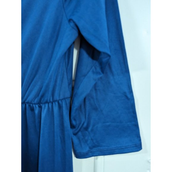 Elegant Navy Blue Maxi Dress - Picture 4 of 4